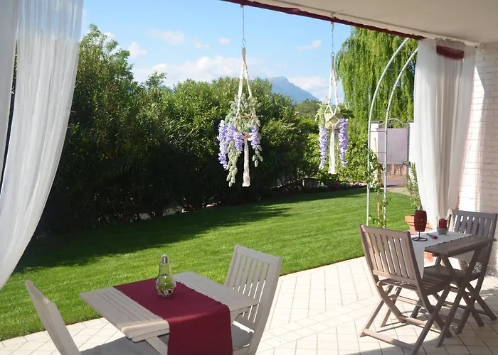 Asso Bed & Breakfast
